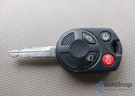 2012 Ford Escape Xls z USA, uszkodzony, nr VIN 1FMCU0C72CKC14230